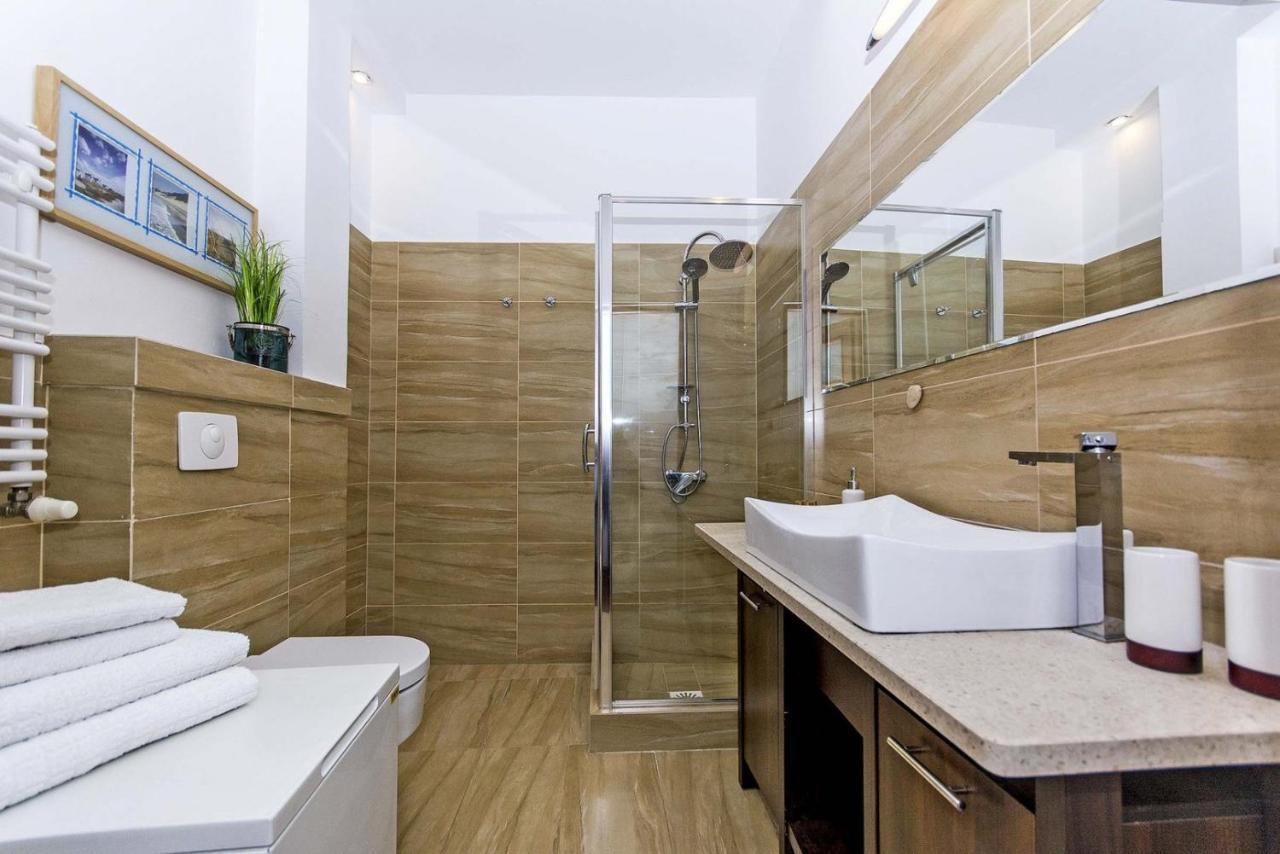 Pirat Rentyear Apartments Gdańsk Eksteriør bilde